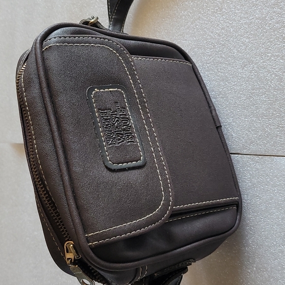 NORTHWEST BLUE MINI MESSENGER CROSSBODY BAG. - Picture 2 of 11